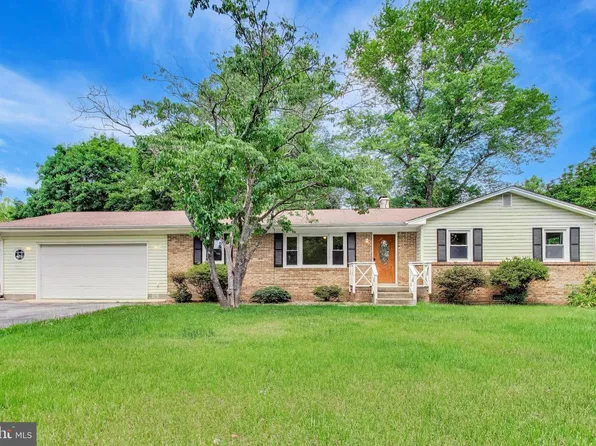 45328 Elmbrook Dr, California, MD 20619