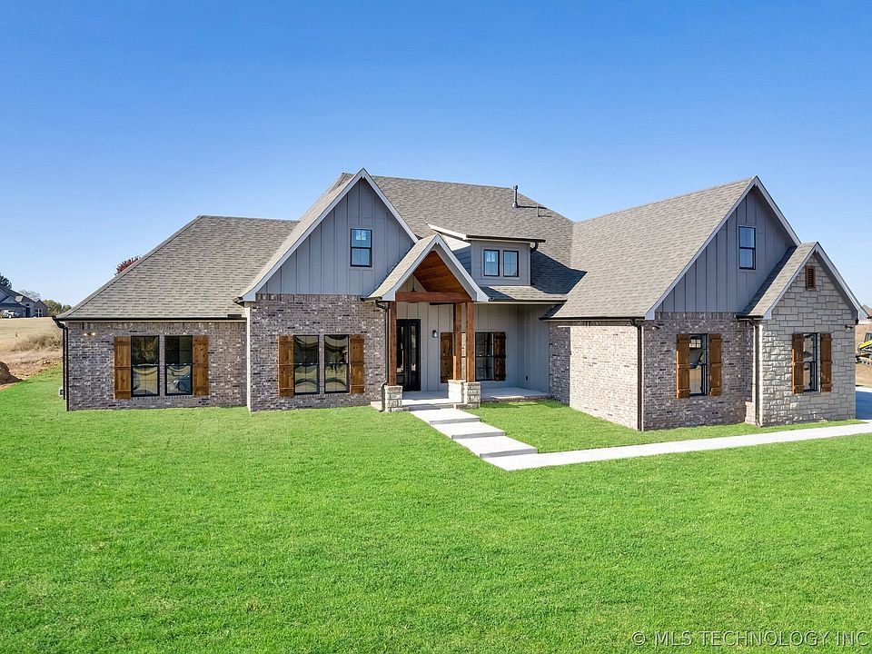 10102 E Ratliff Dr, Claremore, OK 74017 MLS 2215724 Zillow