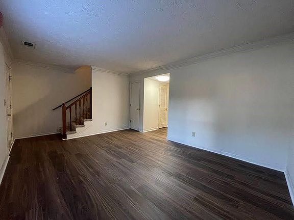 4th image of 1771 Southgate Ln SE #B