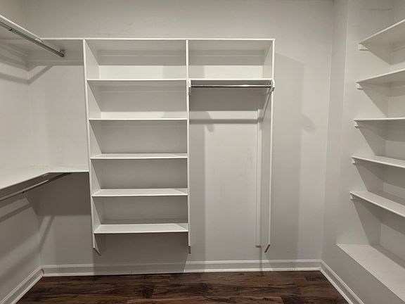 5th image of 1010 Grand Teton Dr