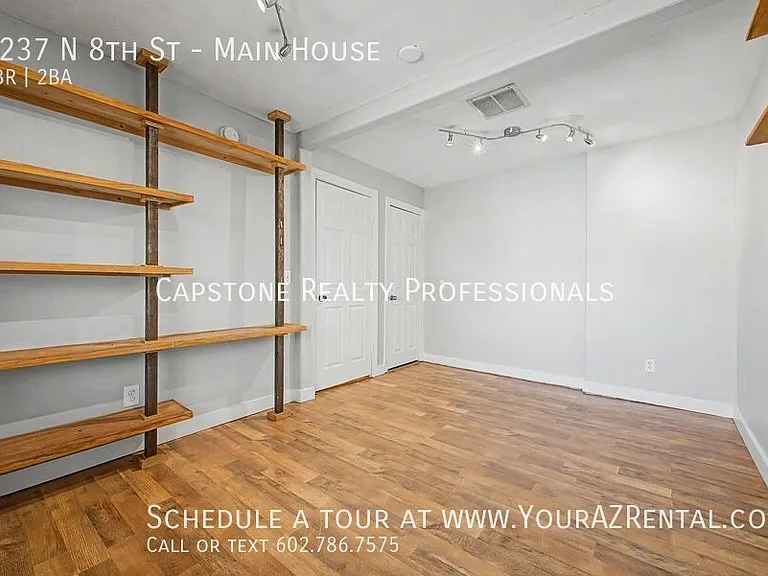 2237 N 8th St #MAIN HOUSE — Photo 15