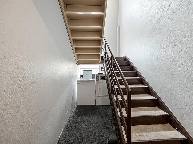 310 N Michigan St #402 — Photo 7