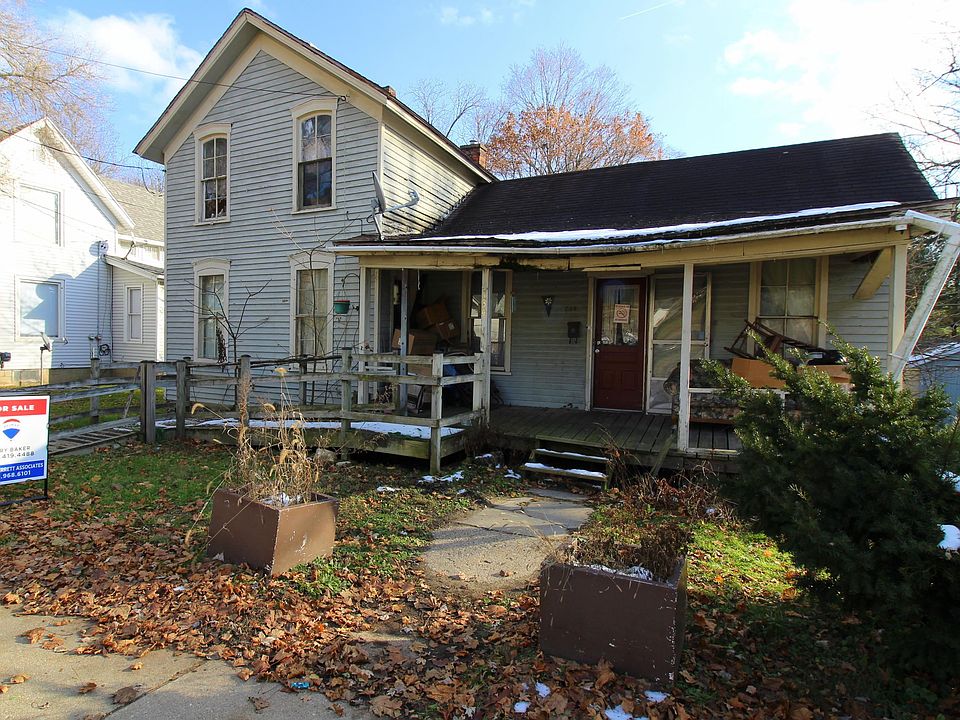 1st image of 734 E Michigan Ave
