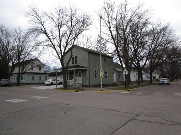 4th image of 1200 3rd Ave
