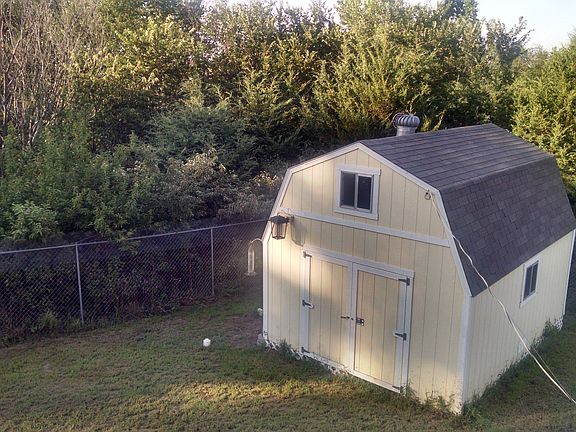 4th image of 3110 Rolling Meadows