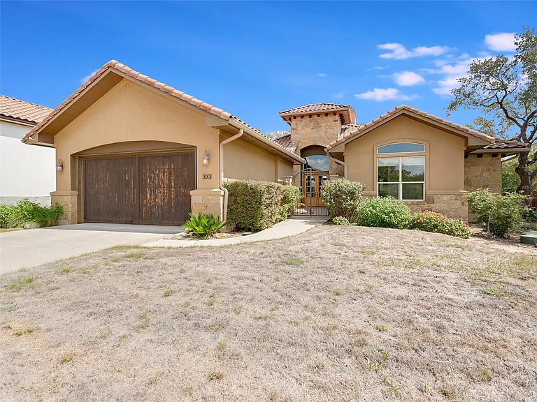 3001 Noack Dr — Photo 1