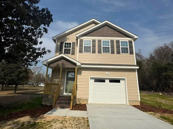 1057 W Massachusetts Ave, Southern Pines, NC 28387