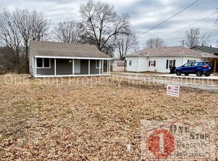 15309 E Mayes Rd, Independence, MO 64050