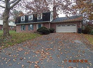 200 Tiffany Rd, Bristol, TN 37620