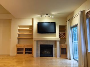 378 NW Pebble Ln, Issaquah, WA 98027