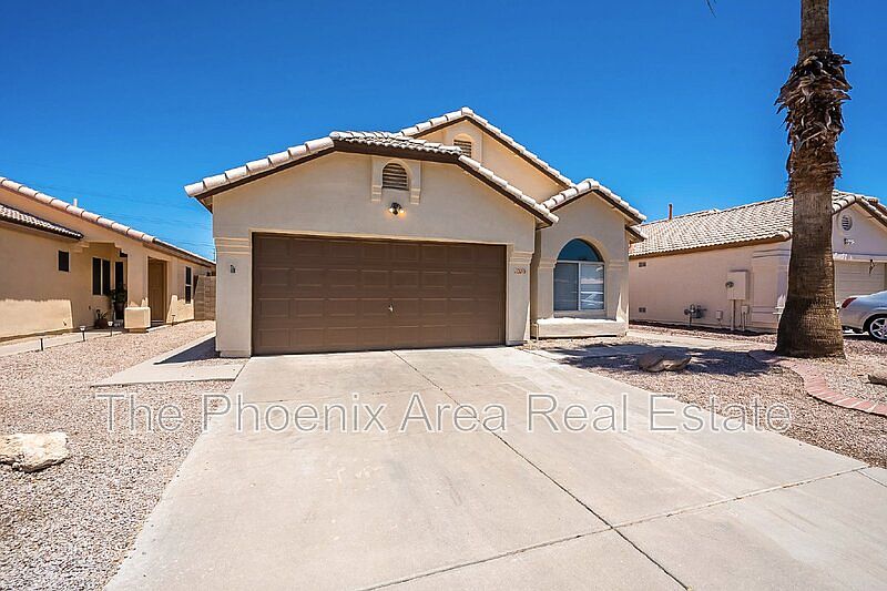 1st image of 1070 W Chilton Dr