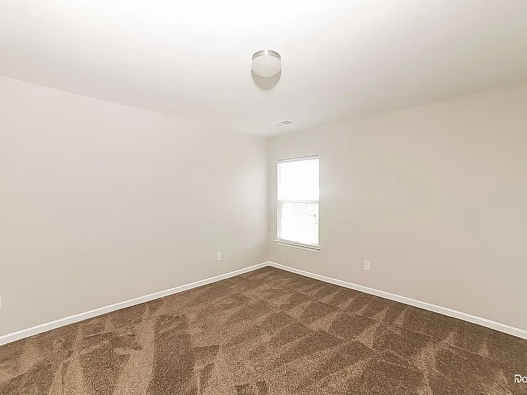 1460 Kilstrom St — Photo 11