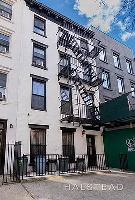 Rented by Halstead Real Estate | media 10