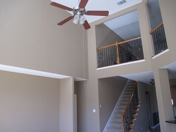 5th image of 112 Tarbox Brown Dr
