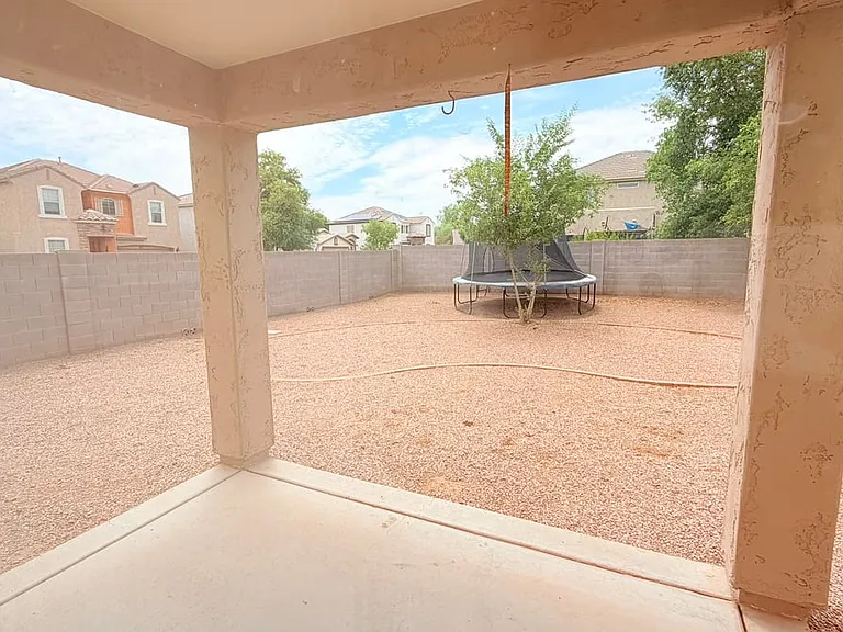 44989 W Woody Rd — Photo 9