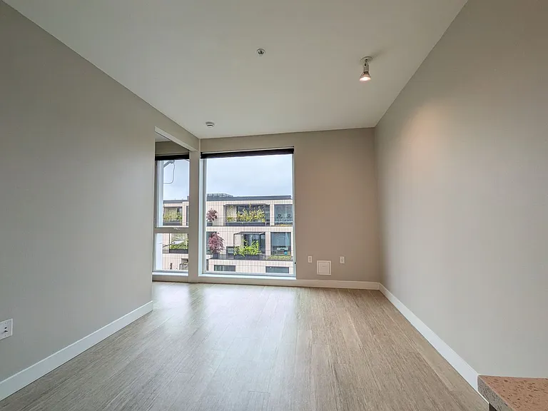 Division Terrace Apartments — Photo 67