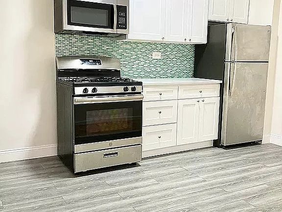 5th image of 600 W 141st St APT 22