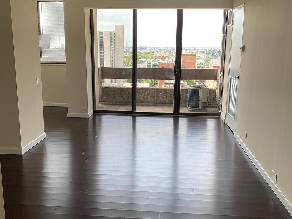 1st image of 1326-42 Spruce St #1302