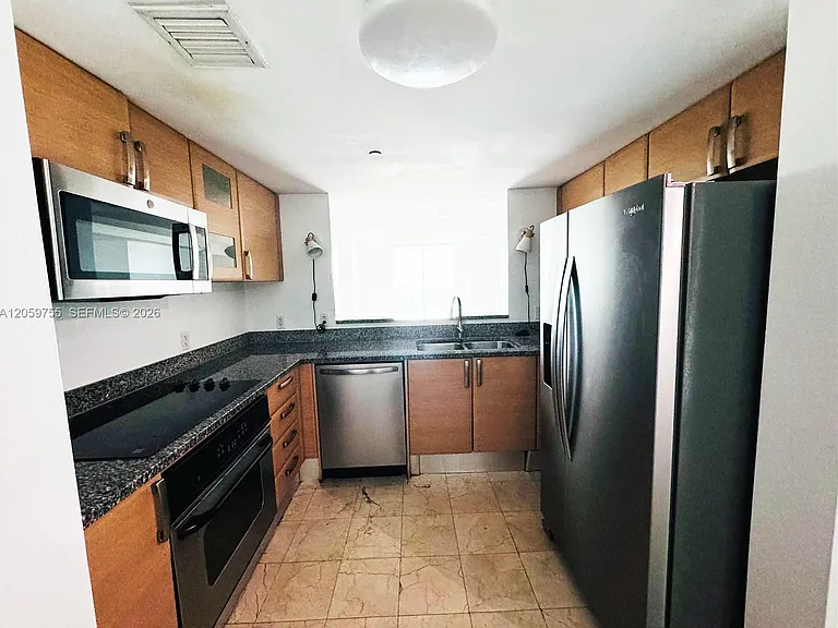 2101 Brickell Ave #801 — Photo 6