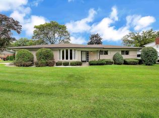 53255 Woodbridge Dr, Shelby Township, MI