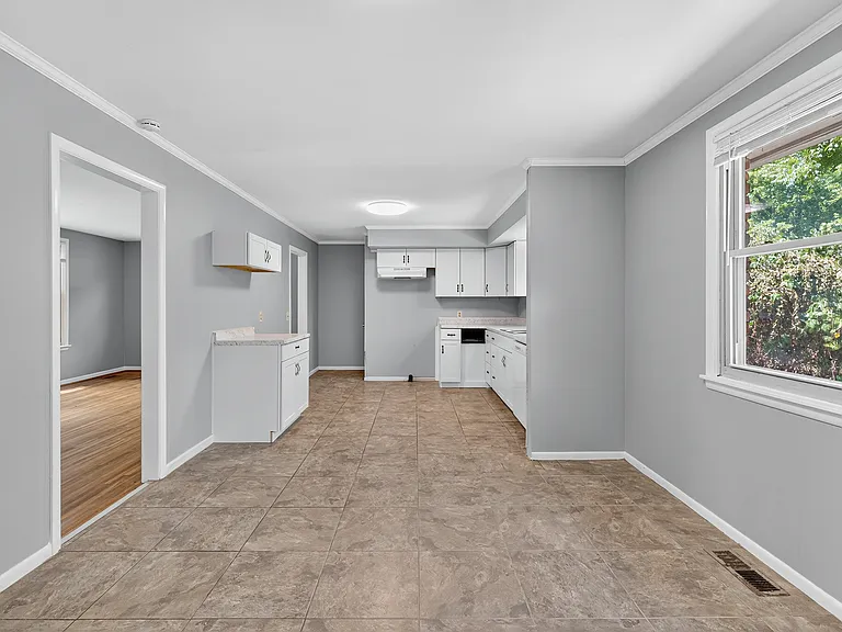 246 Bonnabrook Dr — Photo 33