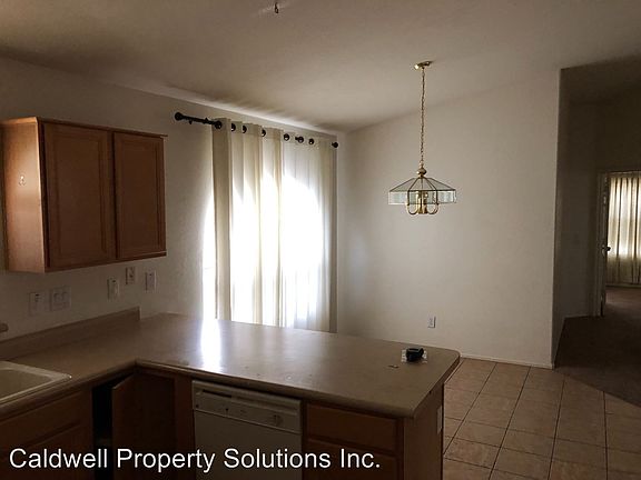 5th image of 16568 W Ironwood St