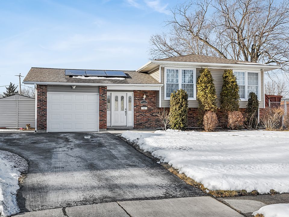 1st image of 7704 Knotty Pine Ct