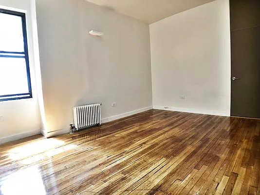 Rented by Bohemia Realty Group | media 10