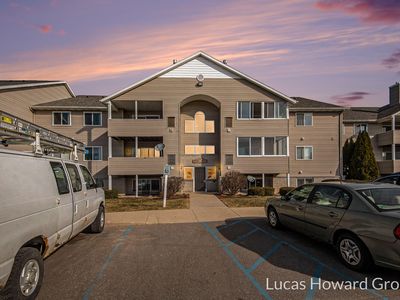 8354 S Jasonville Ct SE #46, Caledonia, MI, 49316