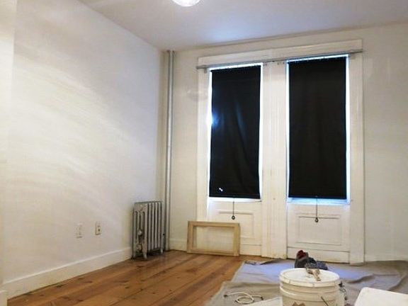 3rd image of 531 Lafayette Ave