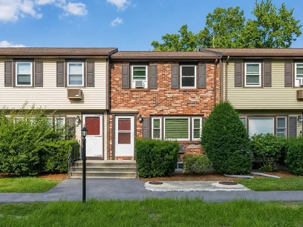 20 Washington St APT 3-6, North Easton, MA 02356
