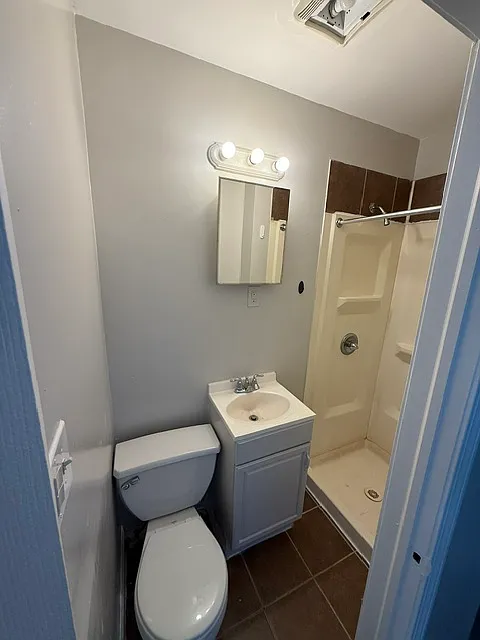Studio, 280 sqft, $1,100 — Photo 3