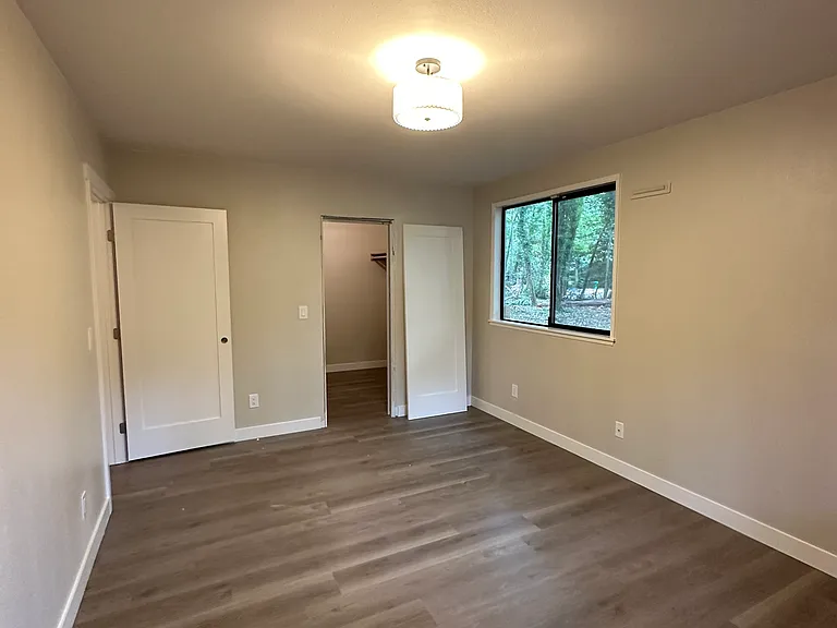 1223 Miller Ave NE — Photo 37