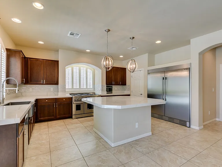 9766 Cadence Creek Ct — Photo 30