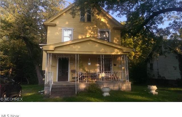 1st image of 1089 N Gray Ave