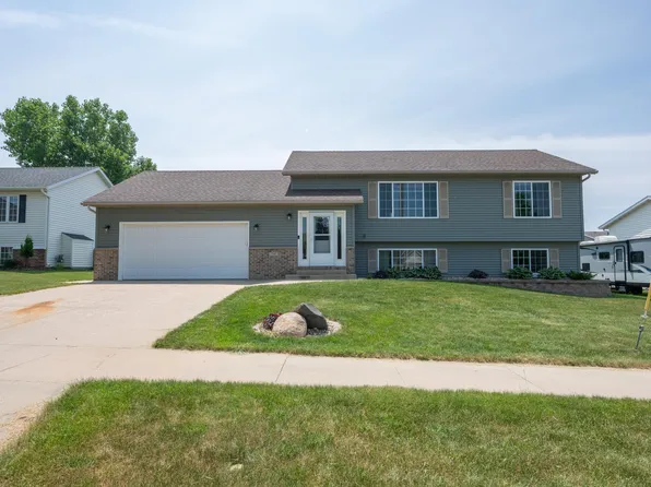 708 4th St NE, Byron, MN 55920