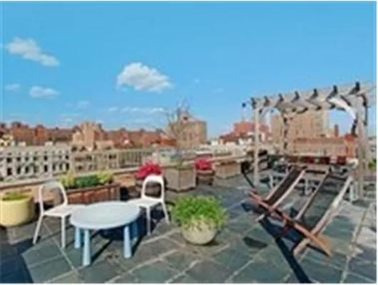 Sold by Douglas Elliman | media 29