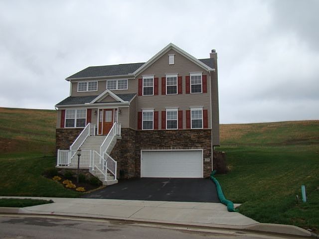 1st image of 119 Kingston Dr