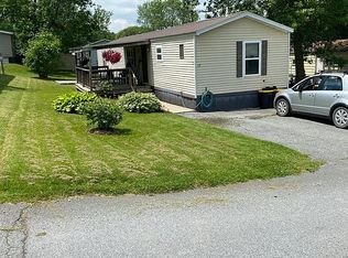 17 1st St, Vergennes, VT 05491