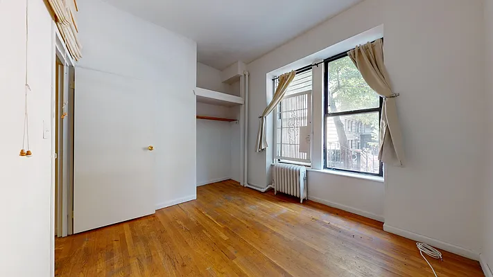 Rented by Bond New York | media 6