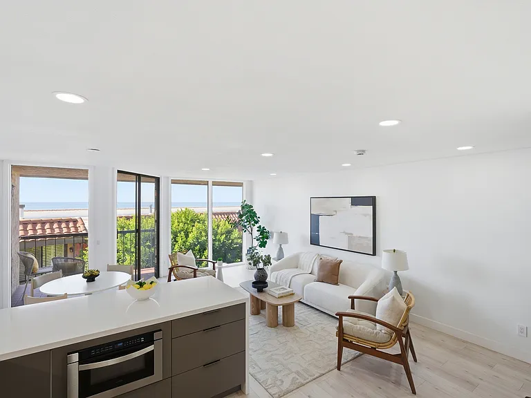 190 Del Mar Shores Ter #69 — Photo 60