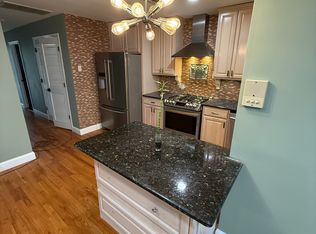 199 Van Horne St Floor 2, Jersey City, NJ 07304