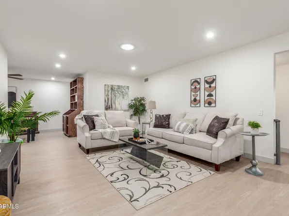 9556 W WILLOWBROOK Drive, Sun City, AZ 85373