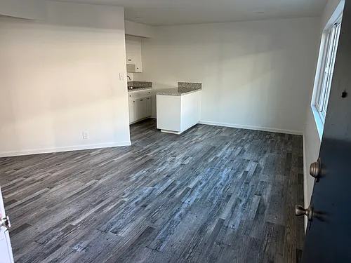 2514 O St #6 Photo 1