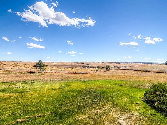 2nd image of 41446 Countryside Cir