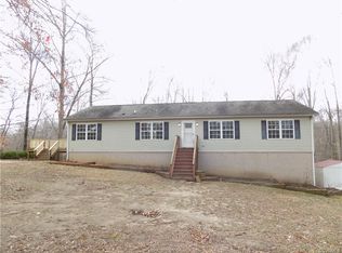 6378 Legacy Ln, New Kent, VA 23124