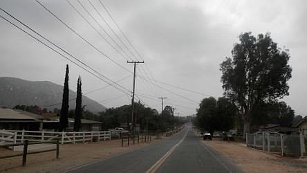 Exterior Neighborhood (street photo)