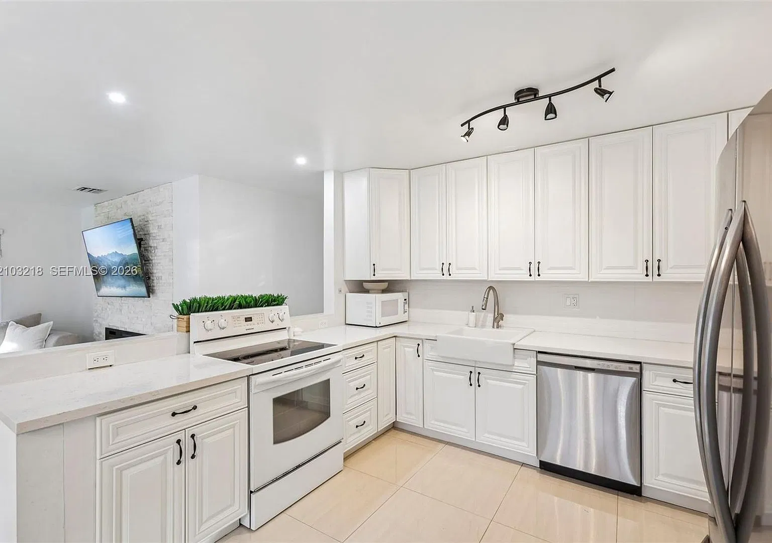 3721 W Valley Green Drive 48, Davie, FL 33328 - 2627 — Photo 1