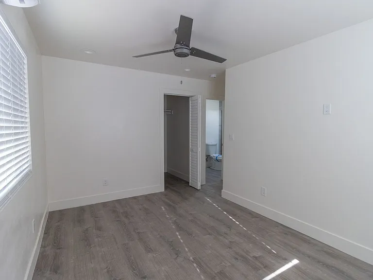 Grant Street Apartment Homes — Photo 2