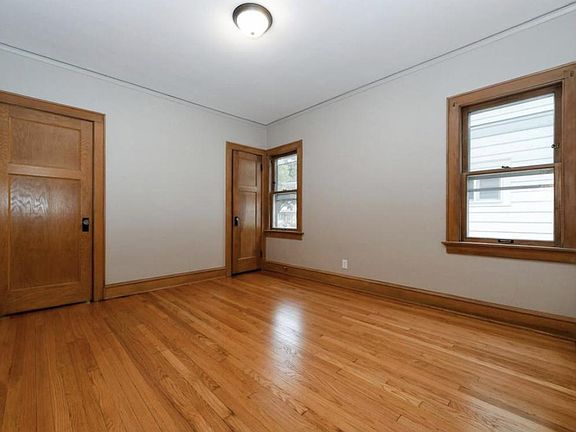 Bedroom 1 (12 ft x 12 ft, with walk-in closet)